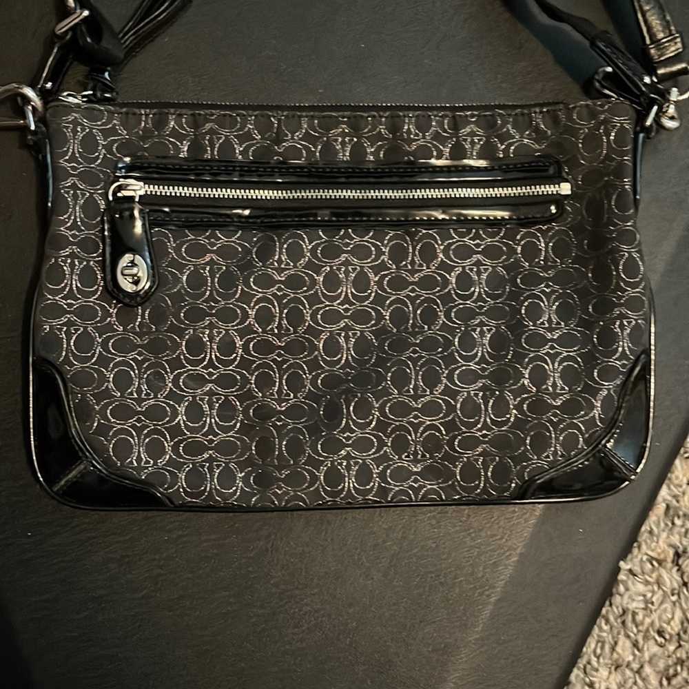 Coach poppy signature metallic